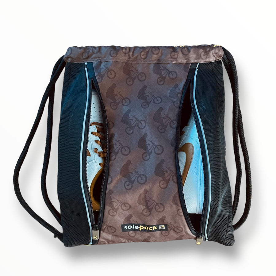 Chad Kerley x Solepack: GRF shoe packing stringbag - Solepack